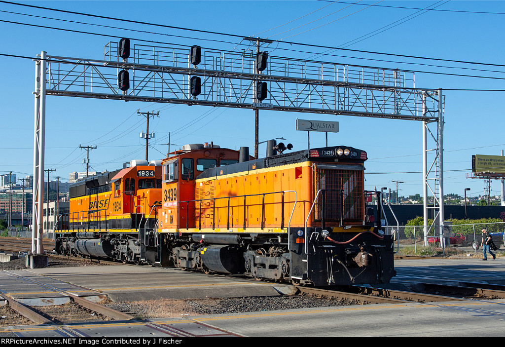 BNSF 3439